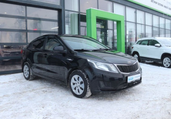 Подержанный автомобиль Kia Rio Sedan 2014 года (7 фото)