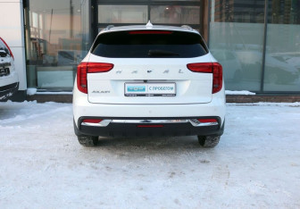 Подержанный автомобиль Haval Jolion 2023 года (4 фото)