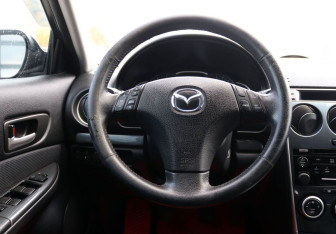 Подержанный автомобиль Mazda 6 Liftback 2007 года (16 фото)