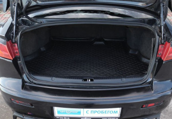 Подержанный автомобиль Mitsubishi Lancer Sedan 2007 года (9 фото)