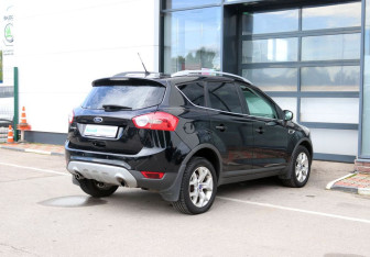 Подержанный автомобиль Ford Kuga 2012 года (6 фото)