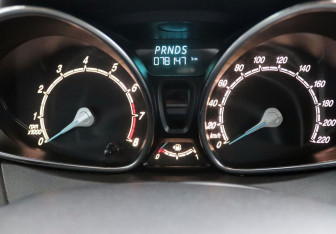 Подержанный автомобиль Ford Fiesta Hatchback 2016 года (17 фото)