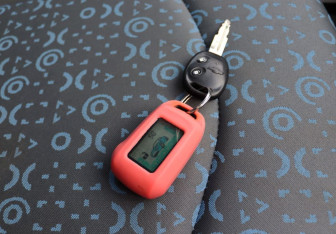 Подержанный автомобиль Chevrolet Spark 2006 года (17 фото)