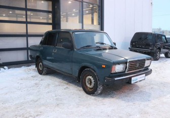 Подержанный автомобиль LADA (ВАЗ) 2107 2002 года (7 фото)