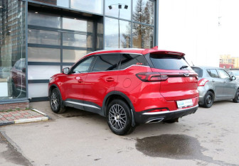 Подержанный автомобиль Chery Tiggo 7 Pro 2022 года (3 фото)