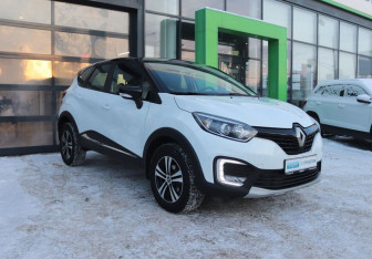 Подержанный автомобиль Renault Kaptur 2017 года (7 фото)