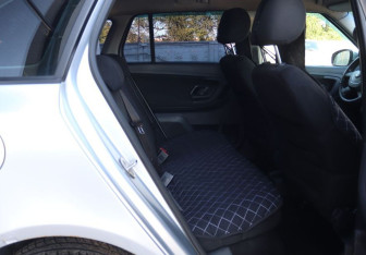 Подержанный автомобиль Skoda Fabia Wagon 2011 года (11 фото)