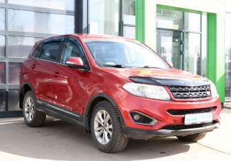 Подержанный автомобиль Chery Tiggo 5 2014 года (7 фото)