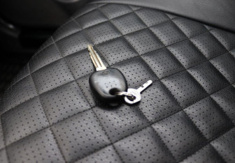 Подержанный автомобиль Hyundai Elantra Sedan 2008 года (17 фото)