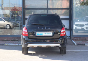 Подержанный автомобиль LADA (ВАЗ) Granta Wagon 2023 года (4 фото)