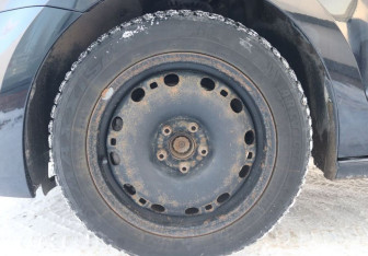 Подержанный автомобиль Volkswagen Polo Sedan 2016 года (8 фото)