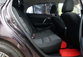 Подержанный автомобиль Mazda 6 Liftback 2007 года (11 фото)