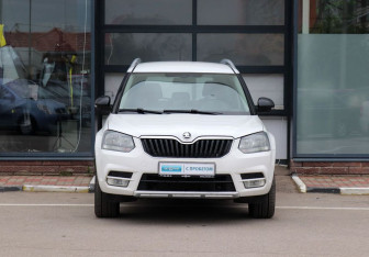 Подержанный автомобиль Skoda Yeti 2014 года (7 фото)