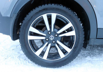 Подержанный автомобиль Nissan Kicks 2018 года (9 фото)