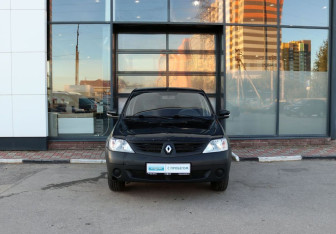 Подержанный автомобиль Renault Logan Sedan 2009 года (8 фото)