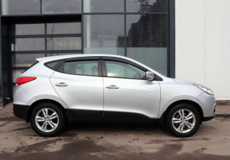 Подержанный автомобиль Hyundai ix35 2013 года (6 фото)