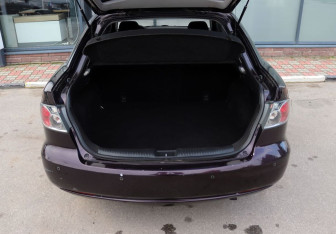 Подержанный автомобиль Mazda 6 Liftback 2007 года (10 фото)