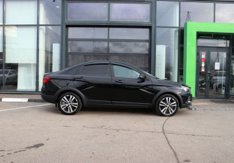 Подержанный автомобиль LADA (ВАЗ) Vesta Sedan 2020 года (6 фото)