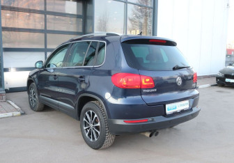 Подержанный автомобиль Volkswagen Tiguan 2012 года (3 фото)