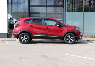 Подержанный автомобиль Renault Kaptur 2019 года (4 фото)