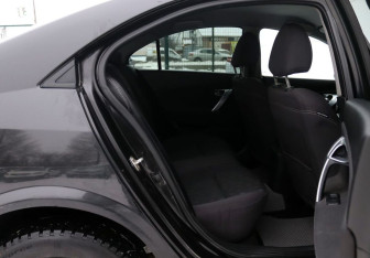 Подержанный автомобиль Nissan Primera Sedan 2007 года (11 фото)