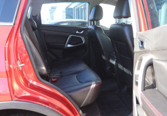 Подержанный автомобиль Chery Tiggo 5 2014 года (12 фото)