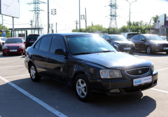 Подержанный автомобиль Hyundai Accent Sedan 2008 года (3 фото)