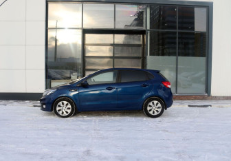Подержанный автомобиль Kia Rio Hatchback 2016 года (2 фото)