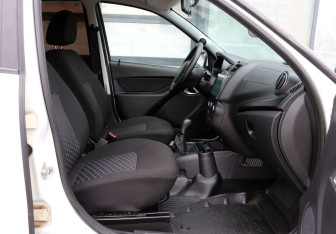 Подержанный автомобиль LADA (ВАЗ) Granta Liftback 2023 года (13 фото)