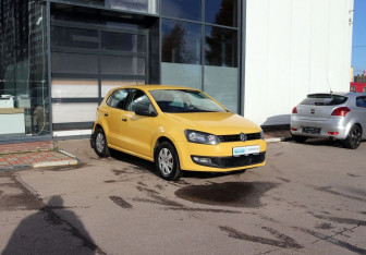 Подержанный автомобиль Volkswagen Polo Hatchback 2011 года (7 фото)