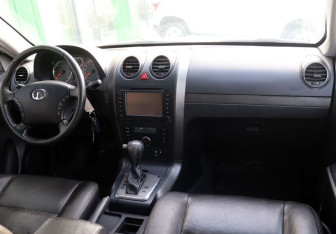 Подержанный автомобиль Great Wall Hover H5 2014 года (14 фото)