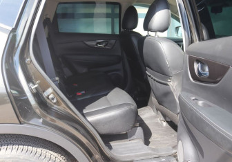 Подержанный автомобиль Nissan X-Trail 2019 года (12 фото)