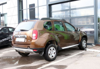 Подержанный автомобиль Renault Duster 2013 года (5 фото)