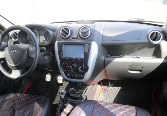 Подержанный автомобиль LADA (ВАЗ) Granta Sedan 2013 года (12 фото)