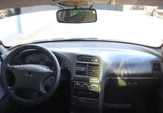 Подержанный автомобиль LADA (ВАЗ) 2112 2006 года (13 фото)