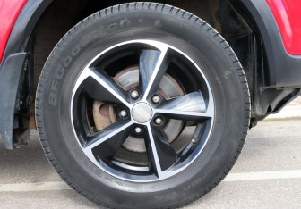 Подержанный автомобиль Honda CR-V 2003 года (17 фото)