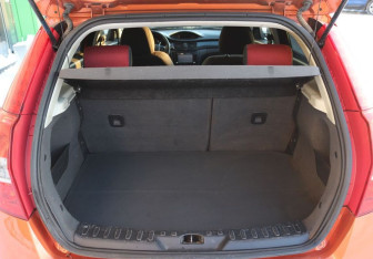 Подержанный автомобиль DongFeng H30 Cross 2016 года (9 фото)