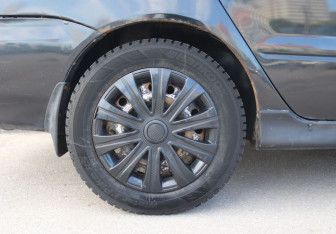 Подержанный автомобиль Mitsubishi Lancer Sedan 2004 года (10 фото)