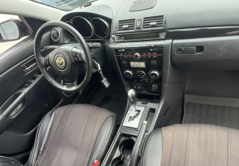 Подержанный автомобиль Mazda 3 Sedan 2008 года (8 фото)