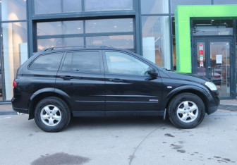 Подержанный автомобиль SsangYong Kyron 2014 года (6 фото)