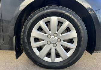 Подержанный автомобиль Chevrolet Cruze Sedan 2013 года (19 фото)