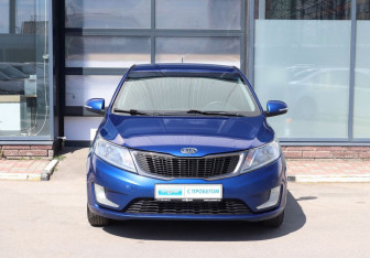Подержанный автомобиль Kia Rio Sedan 2012 года (3 фото)