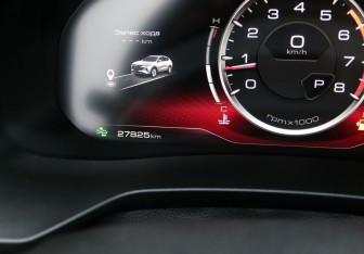 Подержанный автомобиль Haval F7 2024 года (13 фото)