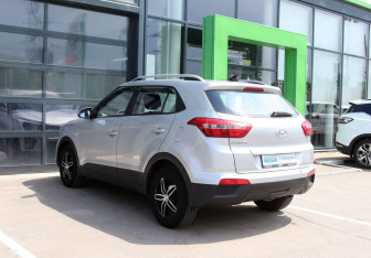 Подержанный автомобиль Hyundai Creta 2016 года (4 фото)