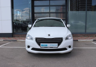 Подержанный автомобиль Peugeot 301 2013 года (8 фото)