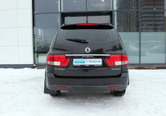 Подержанный автомобиль SsangYong Kyron 2008 года (4 фото)