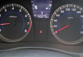 Подержанный автомобиль Hyundai Solaris Sedan 2014 года (12 фото)
