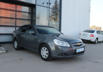 Подержанный автомобиль Chevrolet Epica 2011 года (7 фото)