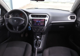 Подержанный автомобиль Peugeot 301 2013 года (14 фото)