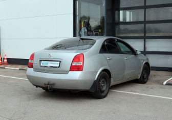 Подержанный автомобиль Nissan Primera Sedan 2004 года (12 фото)